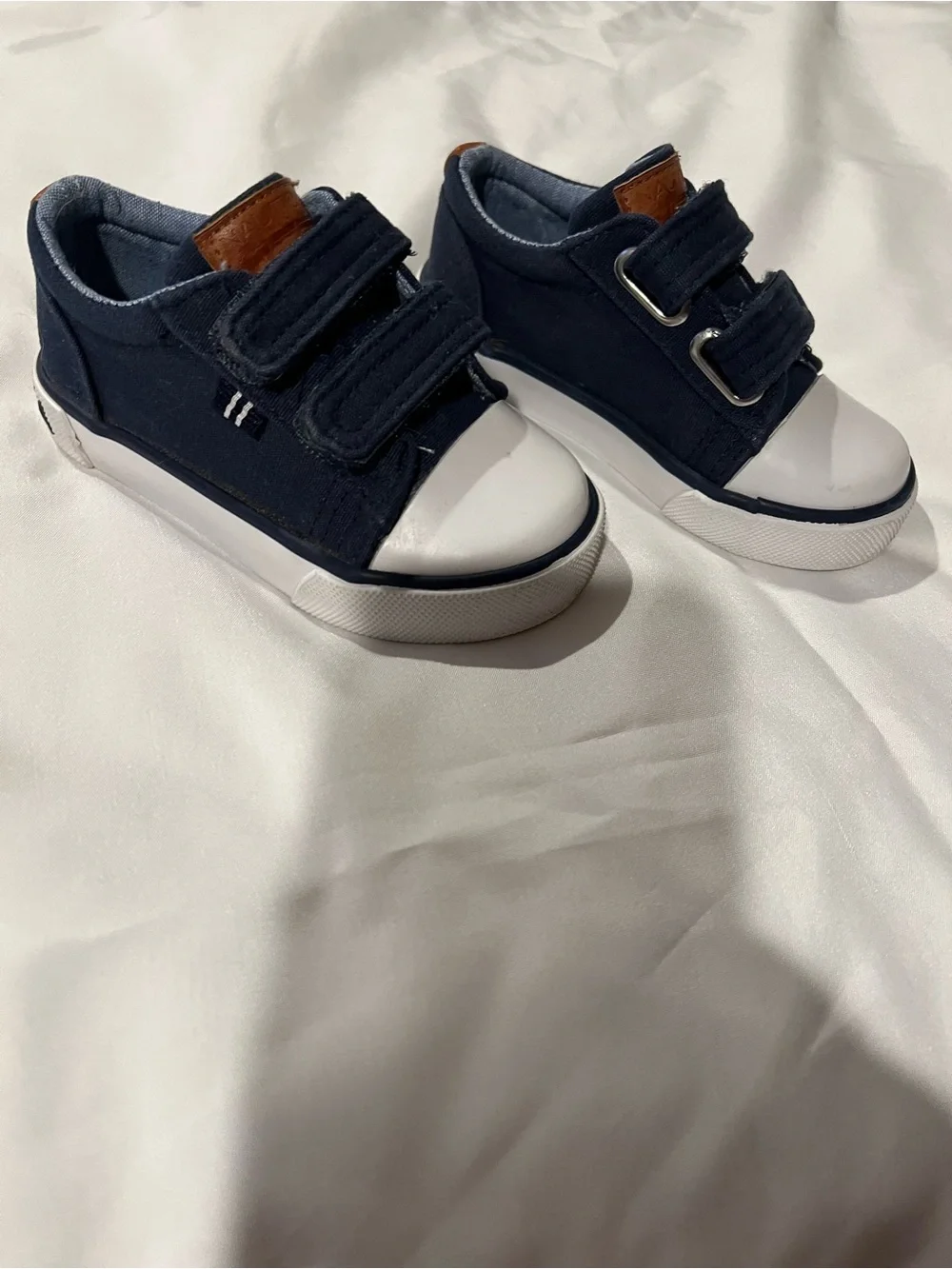 Nautica Navy Canvas with Leather Accent Velcro Toddler Sneakers Size 6